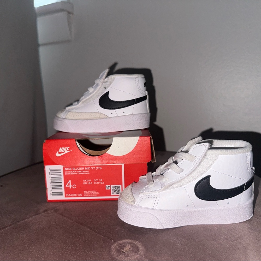Nike Blazer Mid
